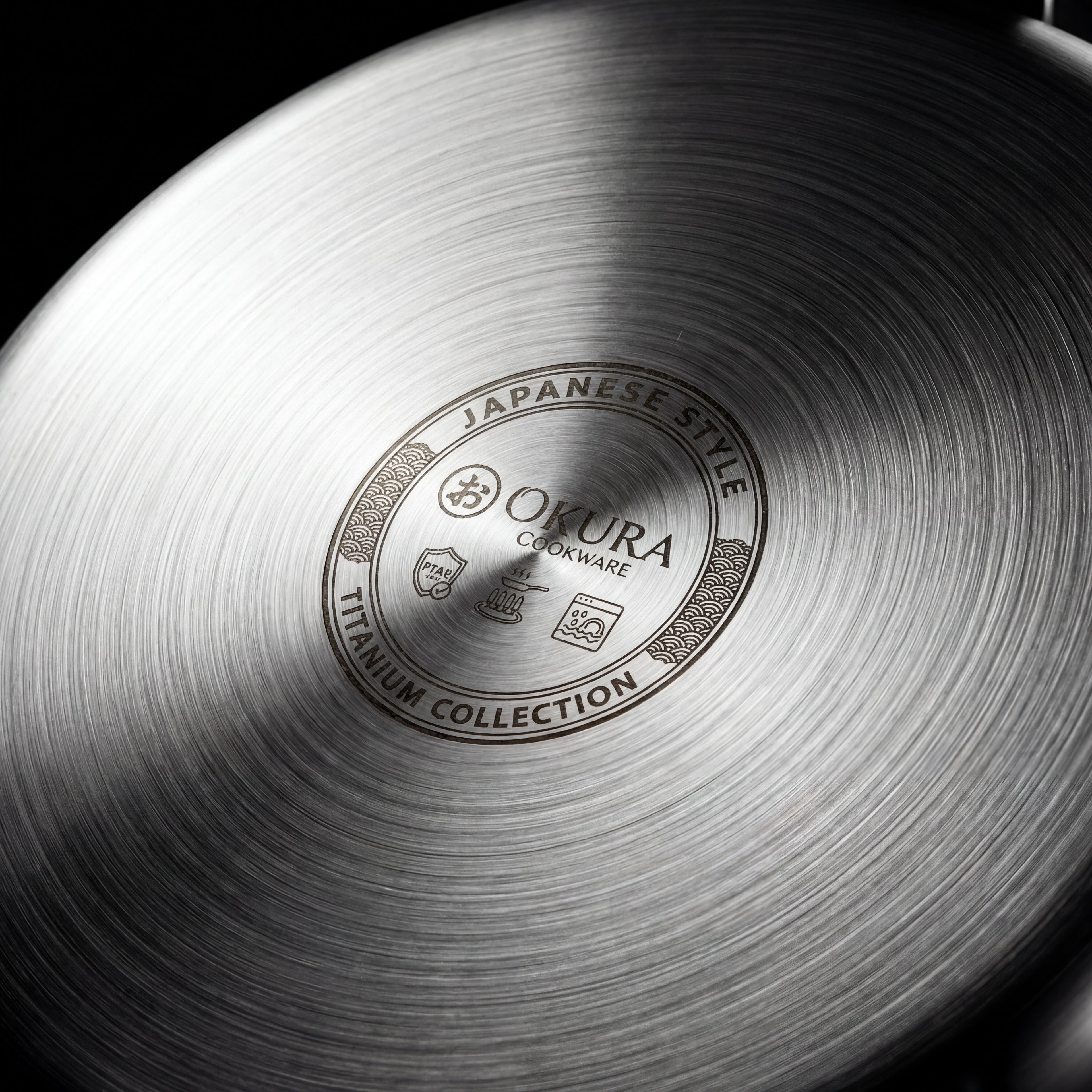 Hand-Hammered Titanium Pan I Limited Edition